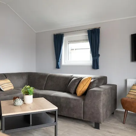 Bis 4 Personen Ohne Hund Nyaraló *